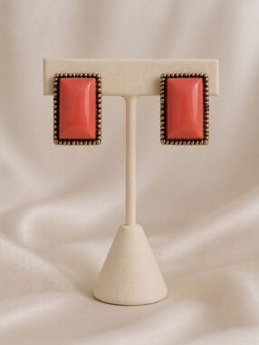Vintage Coral Cabochon Clip On Earrings Gold Tone Rectangle Statement